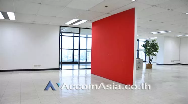 5  Office Space For Rent in Sukhumvit ,Bangkok BTS Ekkamai at Bangkok Business Center AA13795